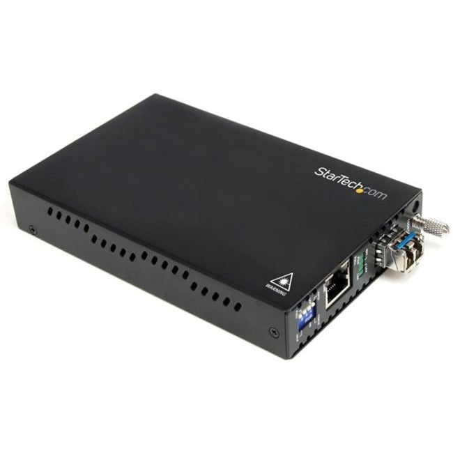 StarTech.com Fiber Media Converter Gigabit 1000Mbps MM Fibre LC 550m