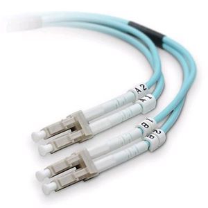 Câble de raccordement à fibre optique Belkin